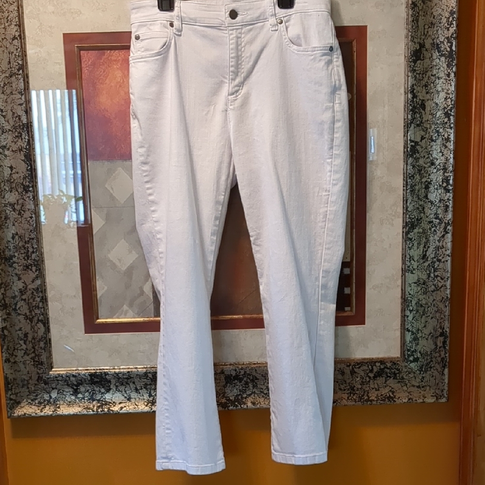 Eileen Fisher White Straight Leg Jeans